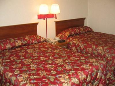 Maple Leaf Motel New Milford Δωμάτιο φωτογραφία