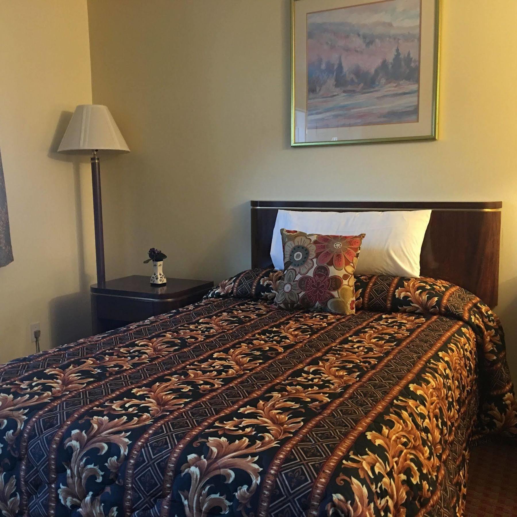 Maple Leaf Motel New Milford Εξωτερικό φωτογραφία